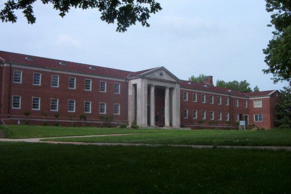 UTM_admin_building