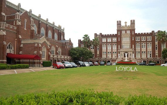 640px-Loyola-New_Orleans